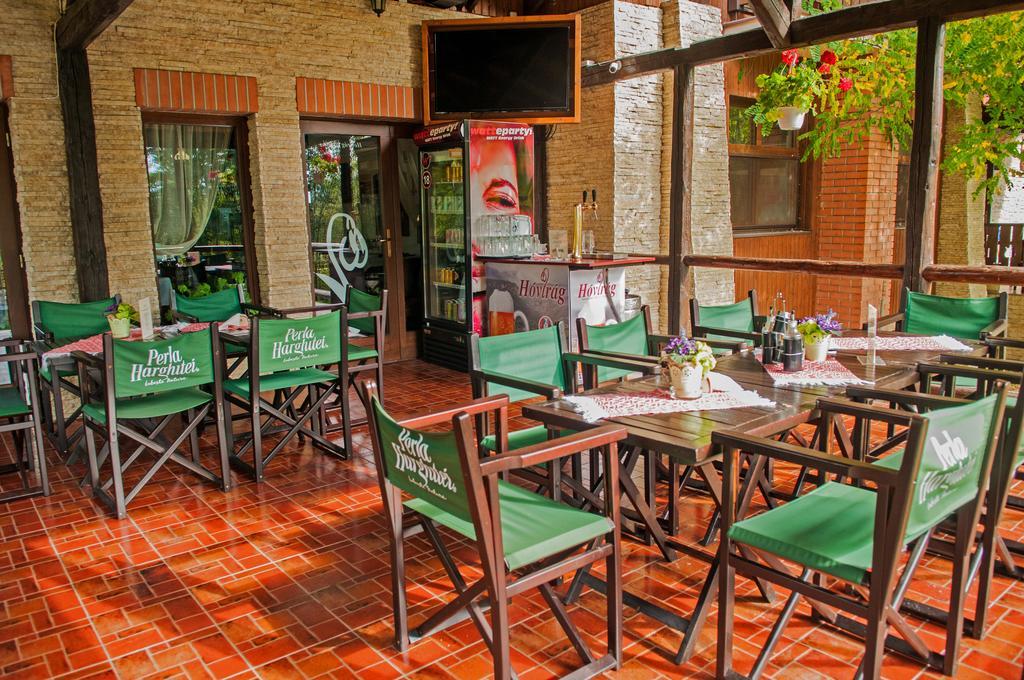 Hovirag Panzio Hotel Borzont Exterior photo